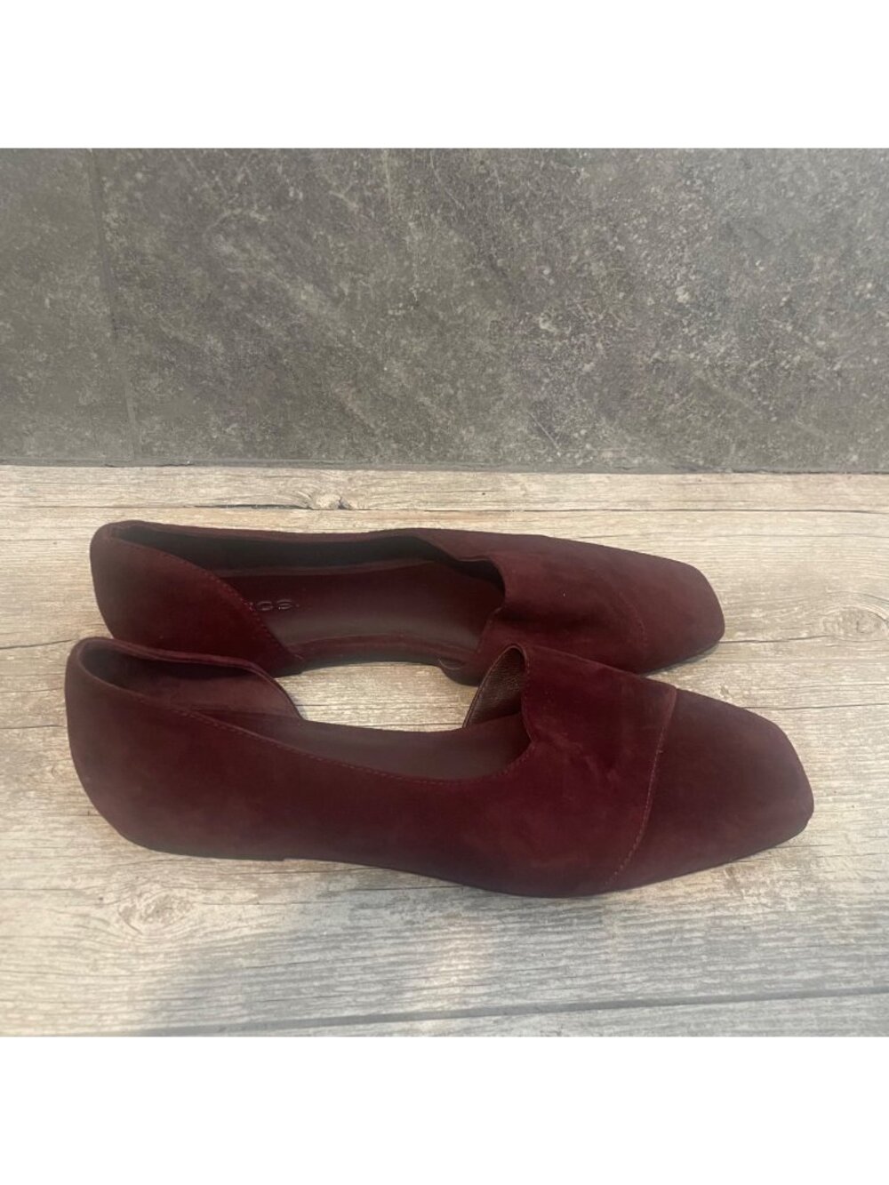 vince cyder burgundy suede d'orsay flats